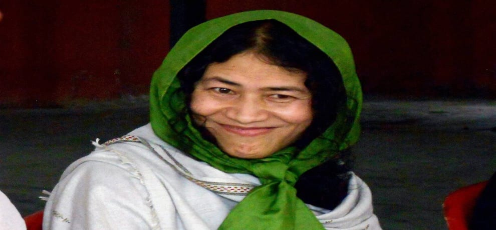 sub registrar rejects objections to irom sharmila wedding