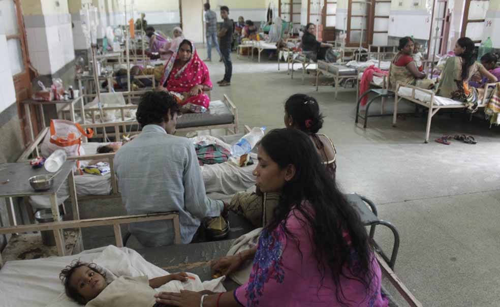meal and breakfast is in trouble at varanasi government hospital