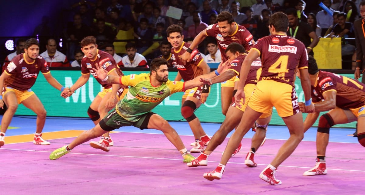 Pro kabaddi League 2017: Match 26 Patna Pirates vs U.P.Yoddha in Ahmadabad 