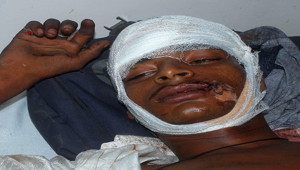 GRP soldiers thrown passengers by train if they did not giving money