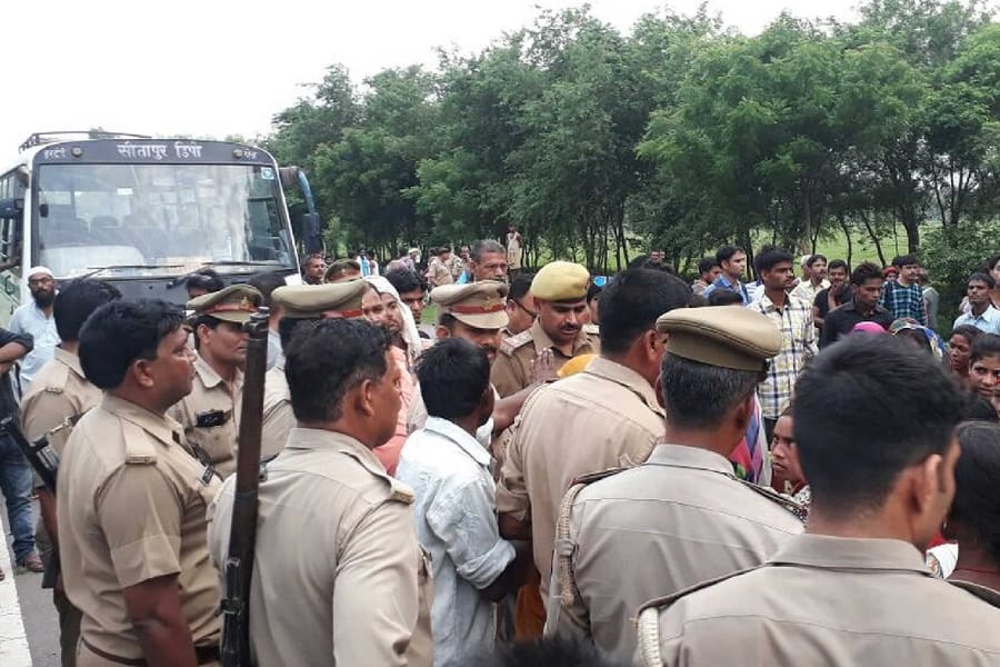 four children died in an accident in sitapur.