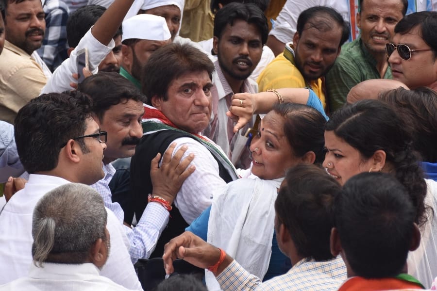 congress protest against gorakhpur hospital tragedy