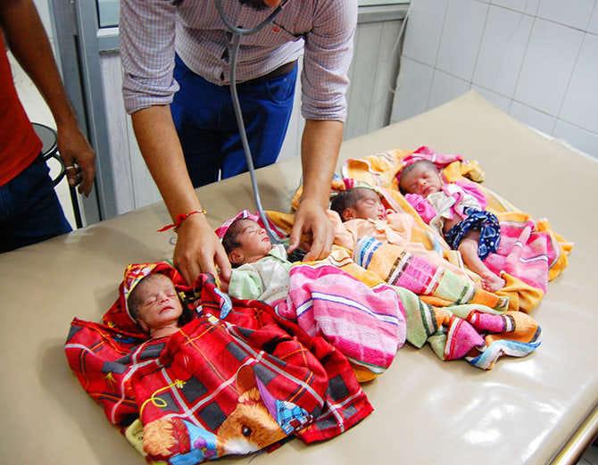 Amritsar lady gave birth to four child, two boys two girls