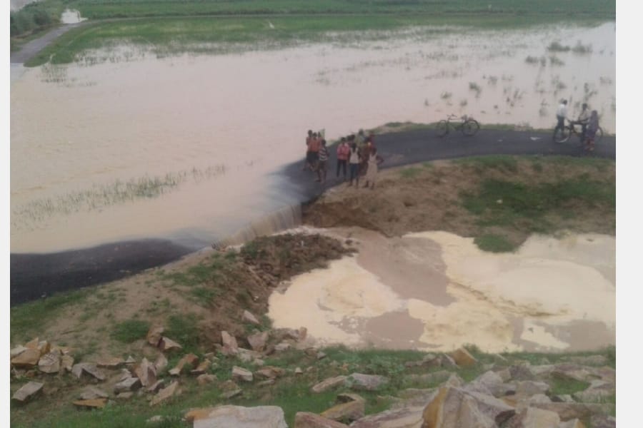 flood becomes disastrous in districts in Uttar Pradesh.