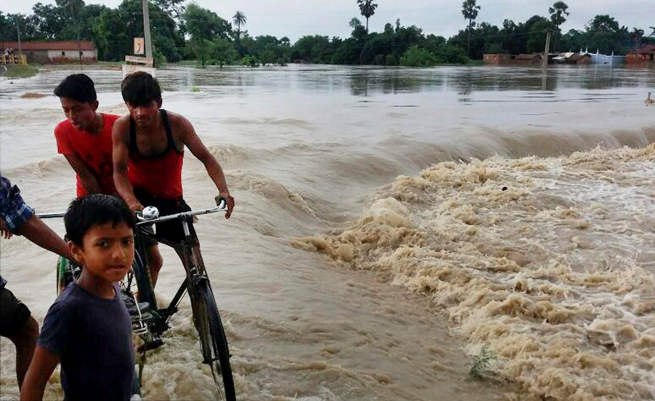 Photos that show the fatal nature Of the floods in assam bihar and up