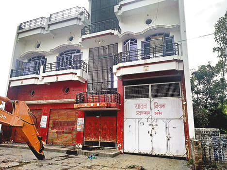 Gel sent to teacher in grabbing pulses