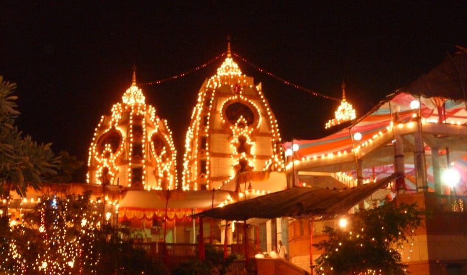 janmashtami preparations in delhi, every temple is looking beautiful