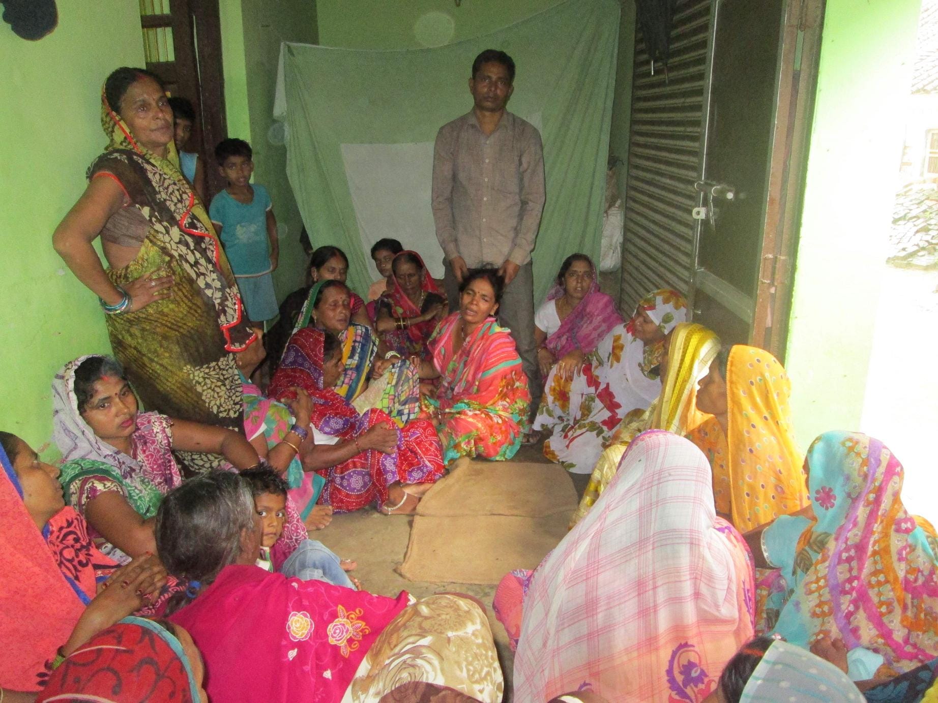 Himachal incident family ends only in Mau, Azamgarh jokes scream
