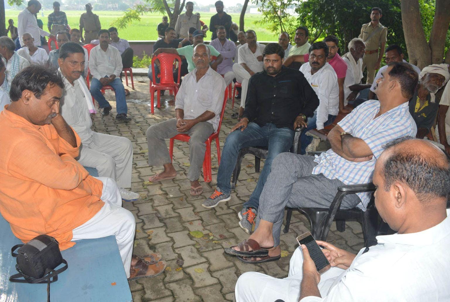 Himachal incident family ends only in Mau, Azamgarh jokes scream