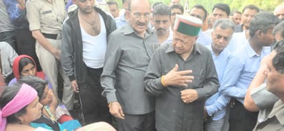 himachal landslide in mandi on national high way 48 died many missing