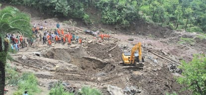 himachal landslide on national high way in mandi negligence of rescue team