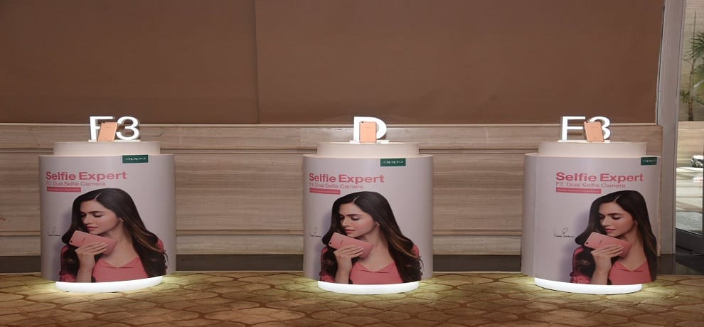 Oppo F3 Deepika Padukone Limited Edition 