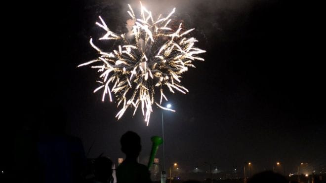 Pakistan Celebrated his freedom at midnight, see pics ...