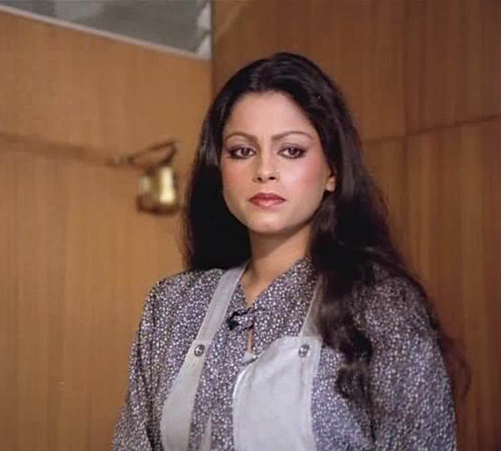 Simple Kapadia, sister of Dimple Kapadia life and struggle, simple kapadia birthday