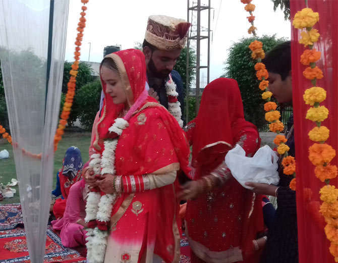 facebook love story, unique marriage, russian girl weds indian boy