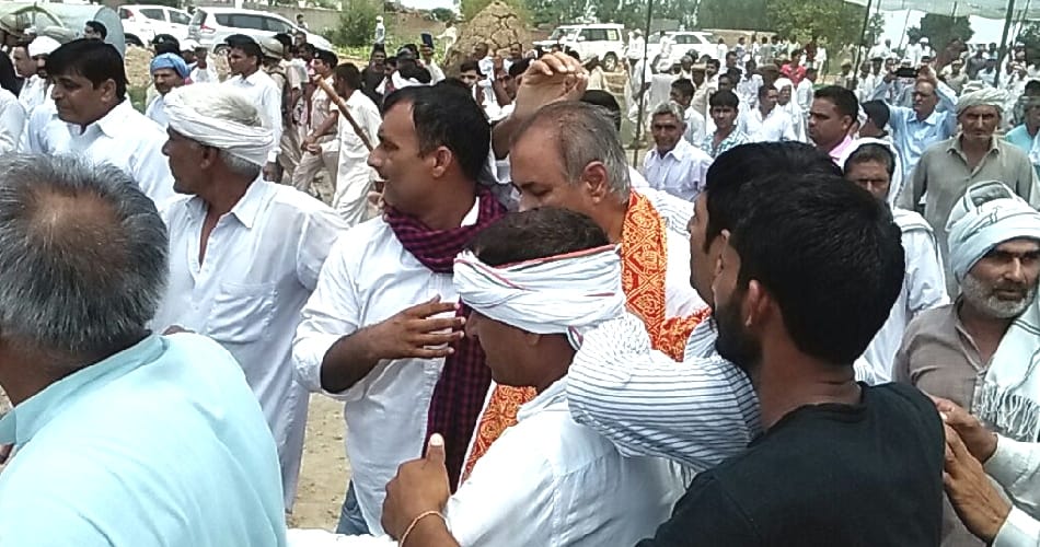 Yashpal Malik among 12 hurt as rival factions clash