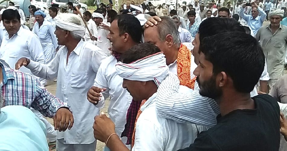 Yashpal Malik among 12 hurt as rival factions clash