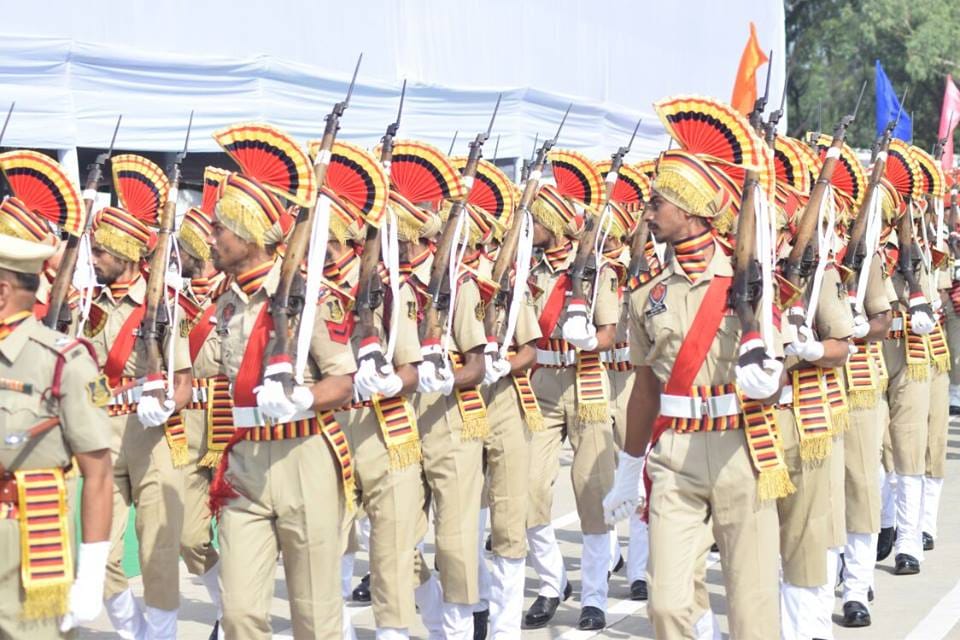 independence day 2017 celebration at chandigarh prade ground
