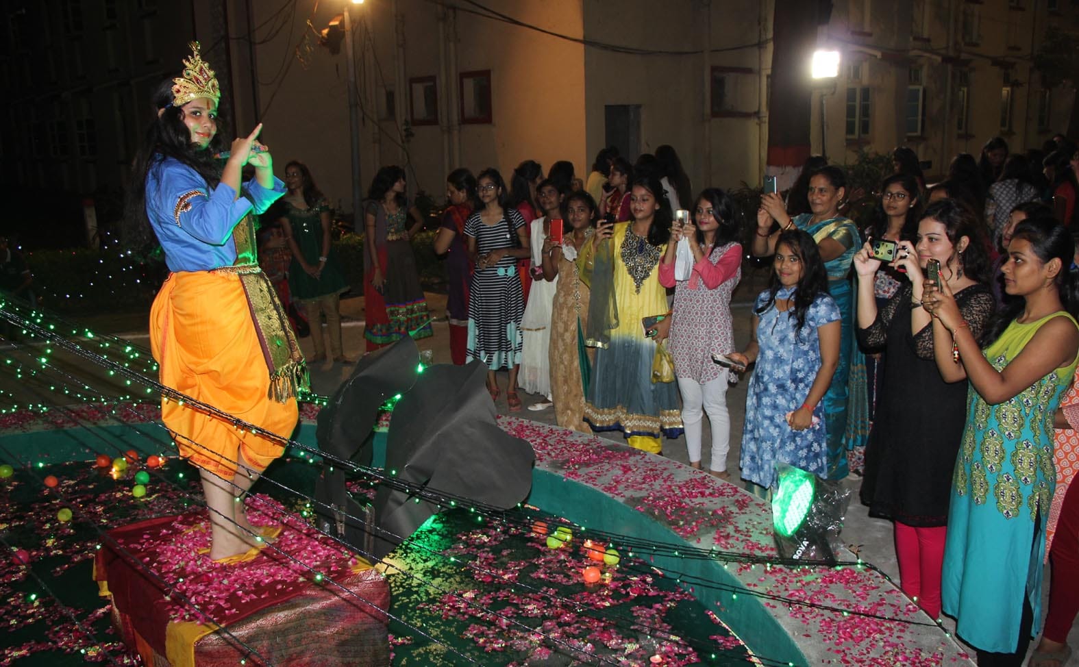 Krishna Janmashtami Mathura, Vrindavan like celebration in BHU 