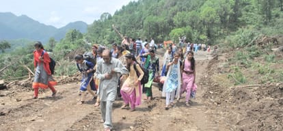 Himachal Mandi landslide now police patrolling on national highway