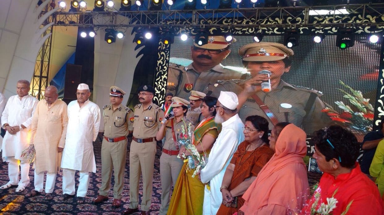 the largest national anthem in Meerut