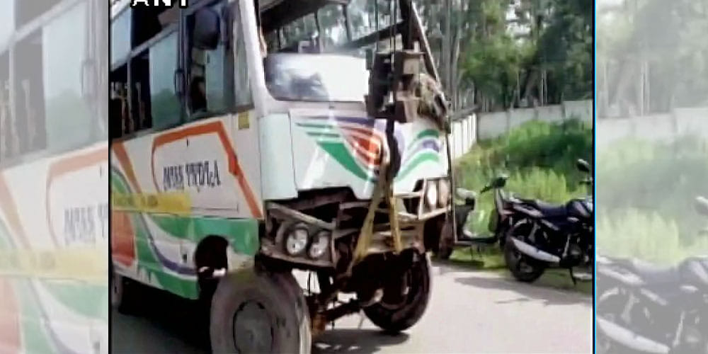 mini bus road accident in Jammu and Kashmir Samba district.