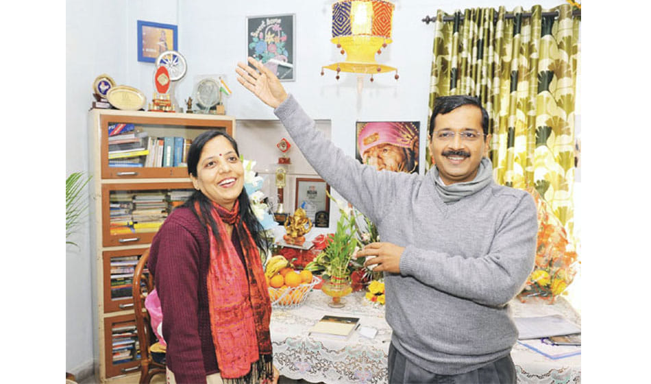 kejriwal and his interesting love story with wife sunita kejriwal