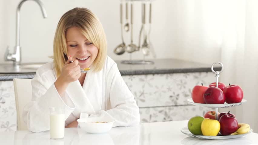 kivi fruits health benefits very beneficial in many diseases like diabetes and pregnancy