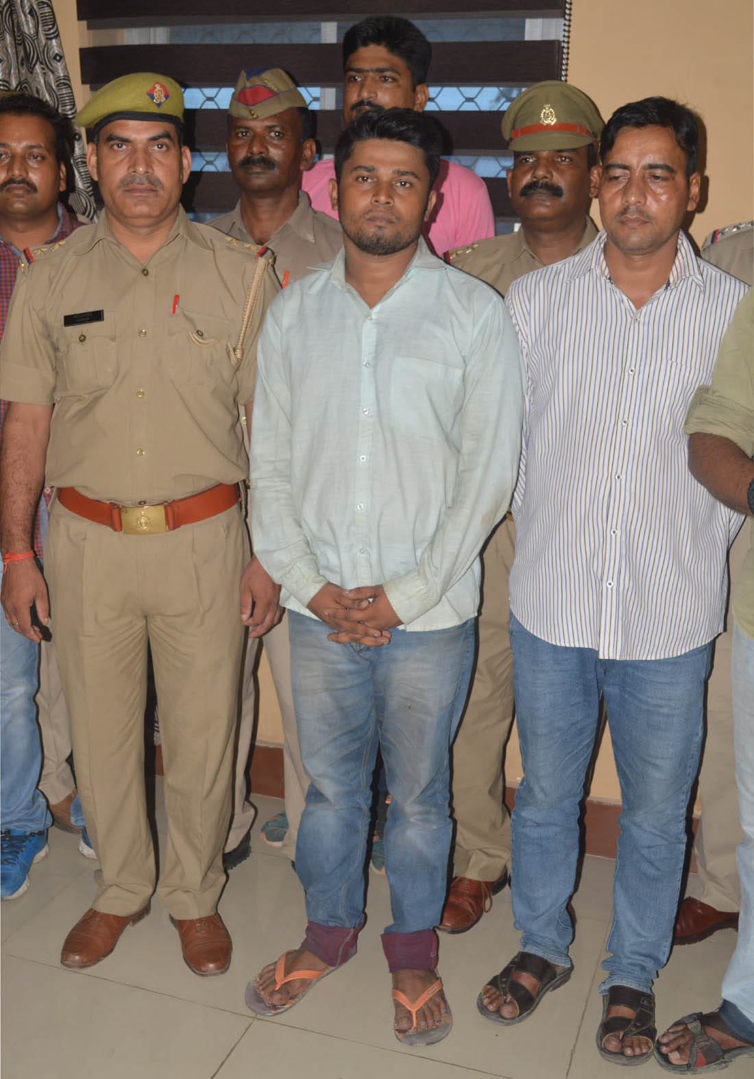 two people arrested for threating to blast mau railway station