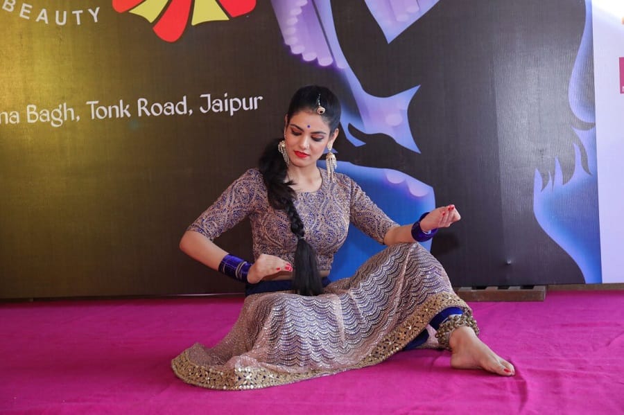 models show their extra talent in miss rajasthan 2017 talent round held in jaipur 