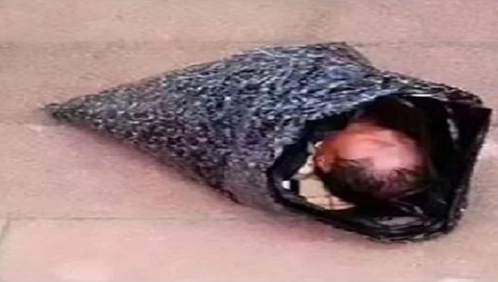 mother packed newborn baby in plastic bag sent by courier to orphanage 