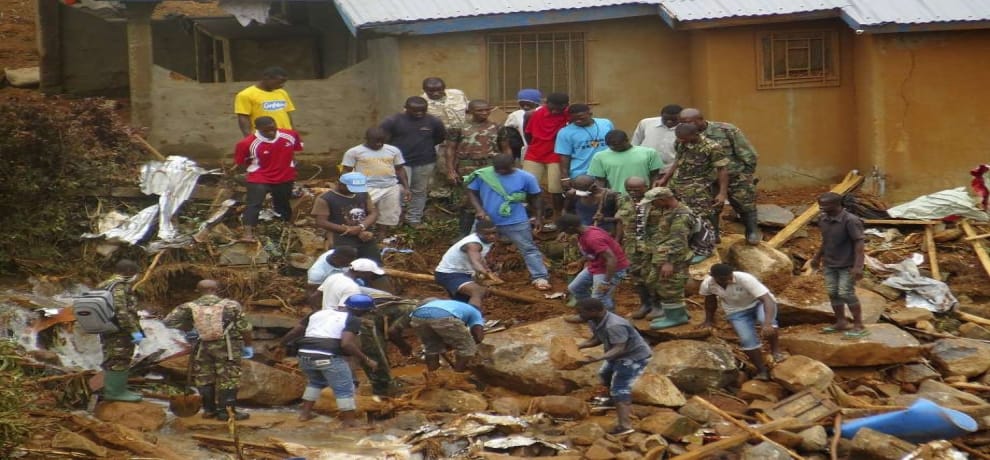 in Sierra Leone mudslides more than 300 dead, 600 missing 