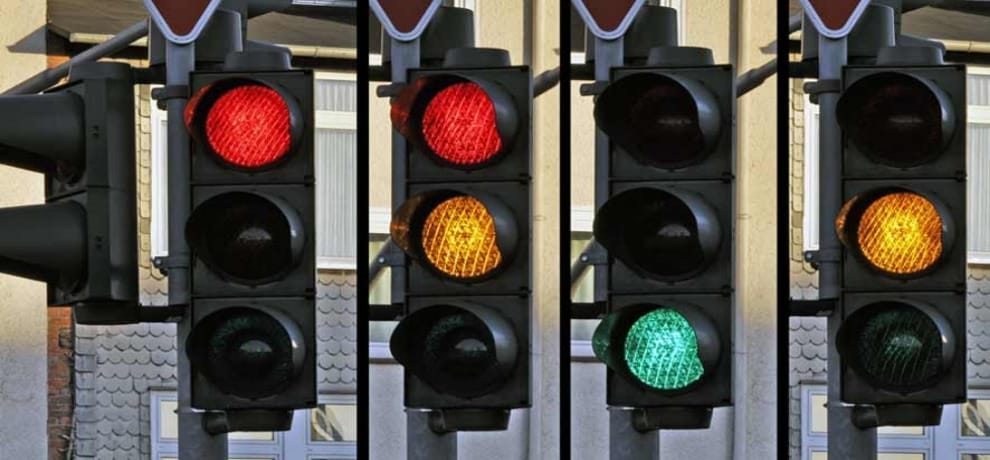 traffic diversion in hazratganj on christmas.
