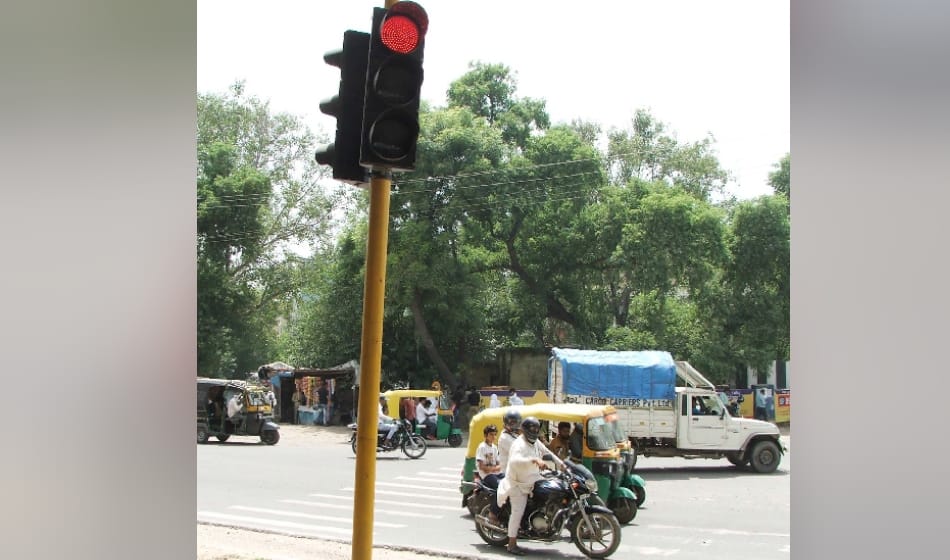 uttarakhand news : who break traffic rules will be take class in Dehradun RTO office