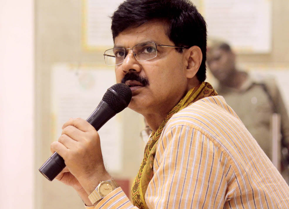 Secretary of the Ministry of Textiles asked this is paint or banarasi trend