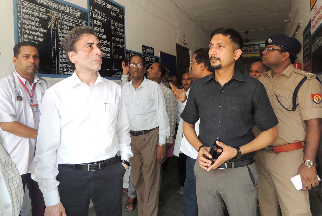प्रमुख सचिव ने आक्सीजन व्यवस्था की ली जानकारी