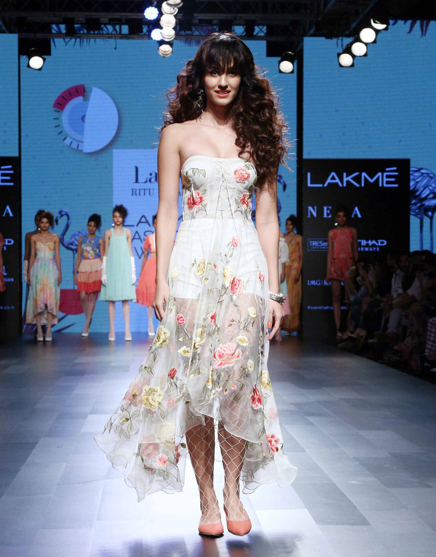 Lakme Fashion Week 2017 day 1 Disha Patani, Sonal Chauhan sayani guptawalked the ramp for designers