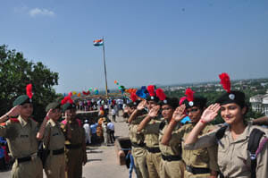  Flagging, singing patriotism