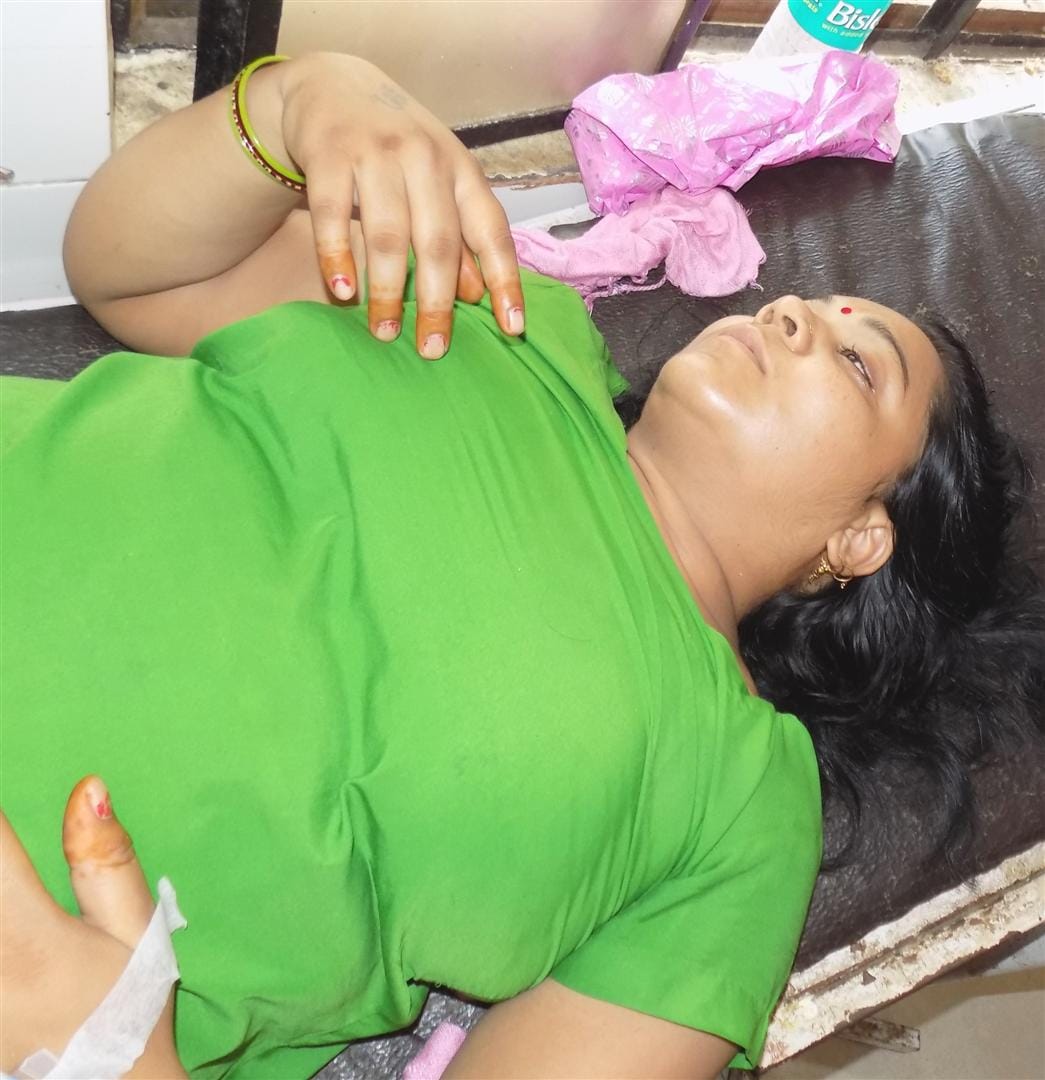 Tel of two ladies cuts in Hathras