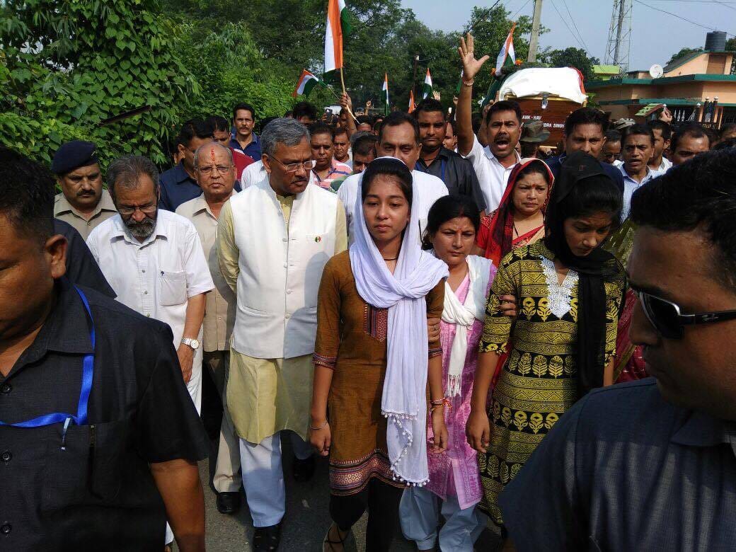 martyr narendra singh bisht cremation