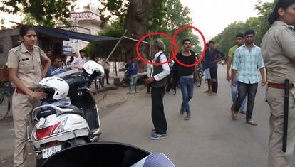 two drunk man misbehaved with lady police in alwar 