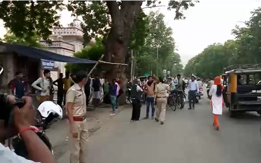 in pictures-when two lady police officers from nirbhaya squad got in trouble in alwar 