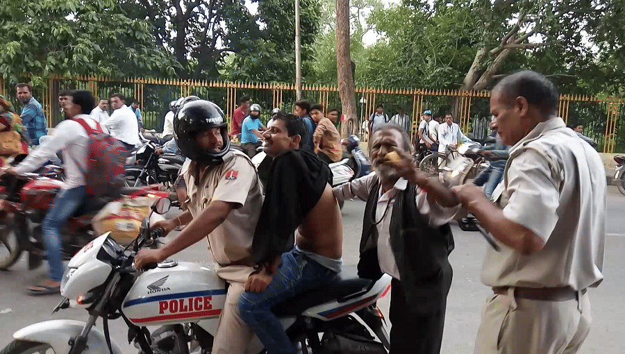 in pictures-when two lady police officers from nirbhaya squad got in trouble in alwar 