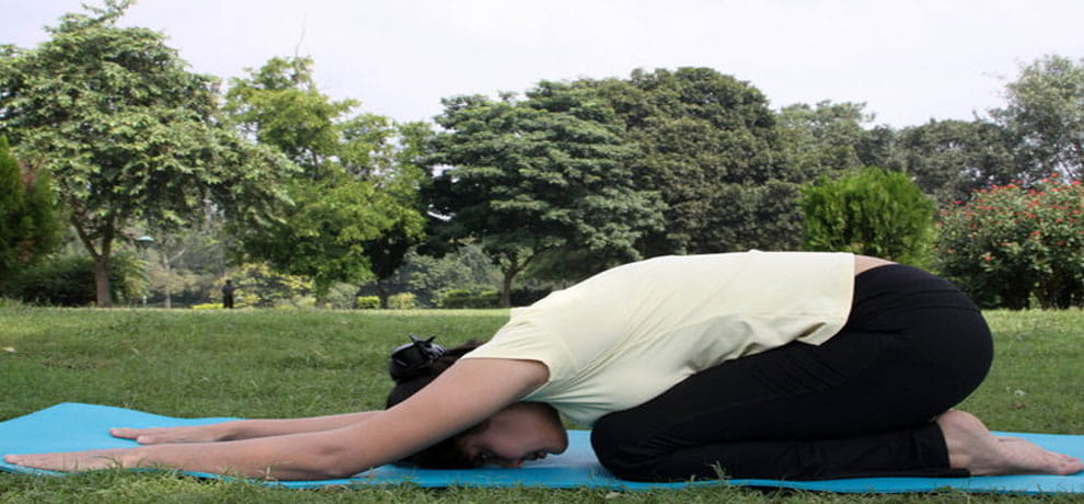 This magical yoga will cure your migraine problem from its root
