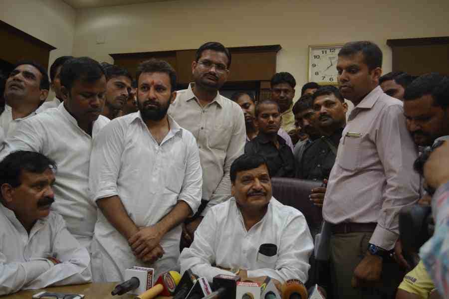 shivpal yadav in agra said samajwadi secular morcha will be formed