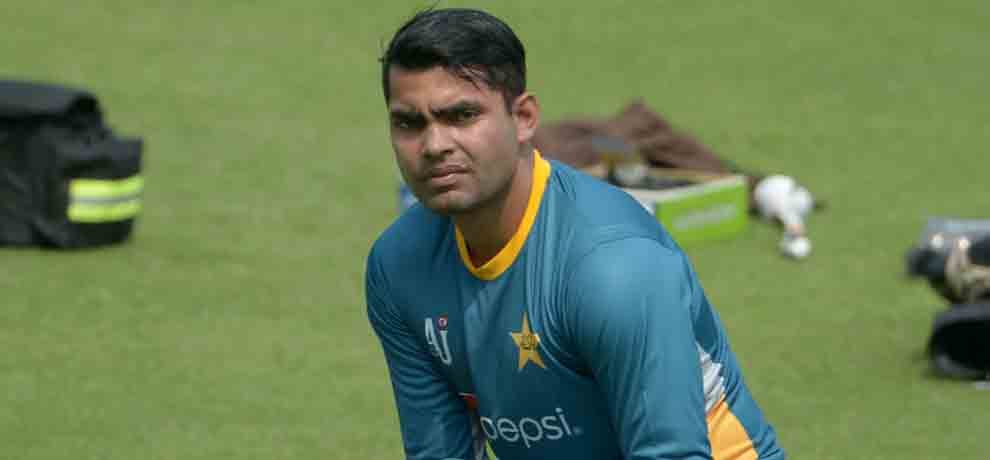 pcb issues show cause notice to umar akmal for his aggressive comments against mickey arthur