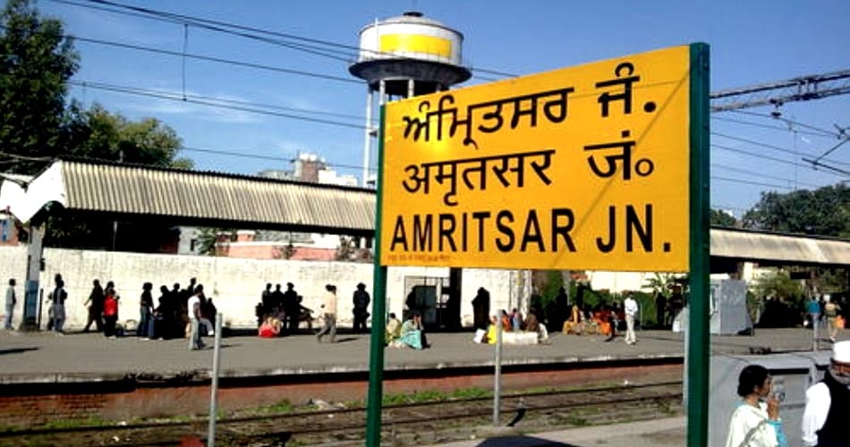 Travel between Amritsar and Delhi in two and a half hours