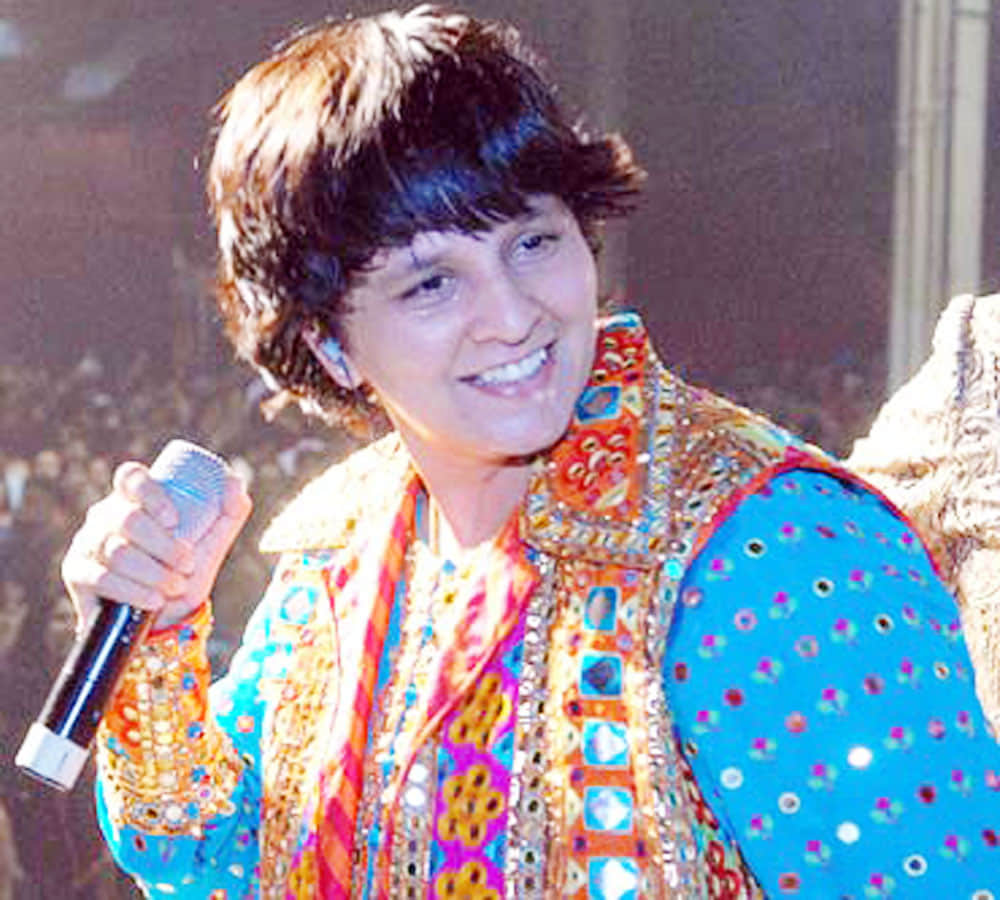 falguni pathak navratri special new song vasaladi released watch video