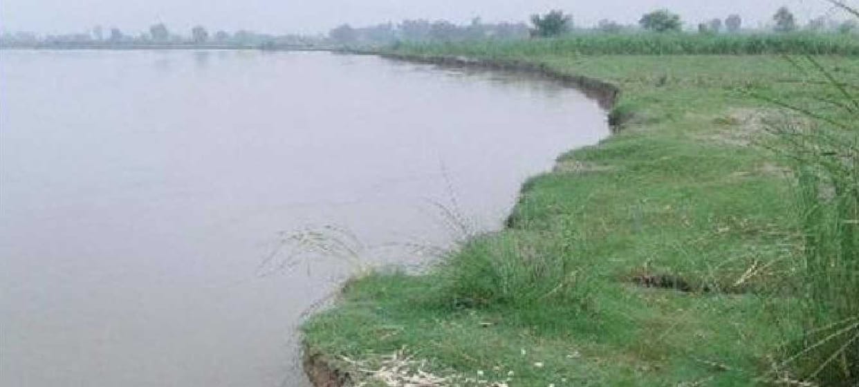 Not only floods of names, staff deployment