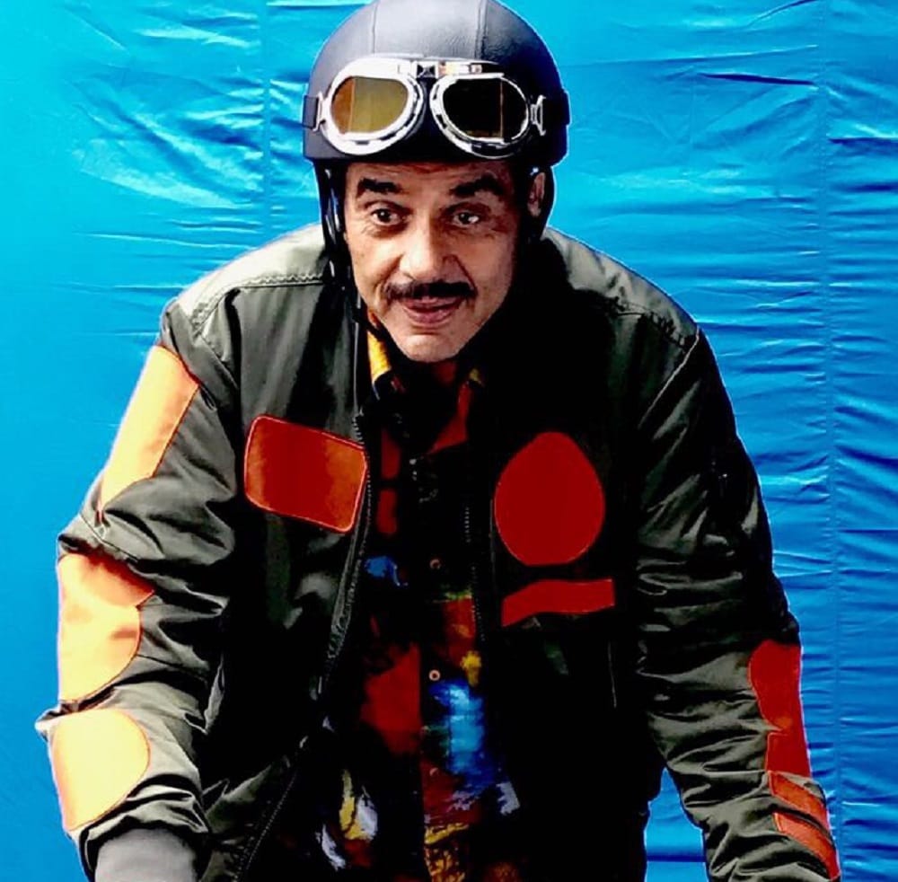 Dharmendra shares his first look from Yamla Pagla Deewana 3 on twitter